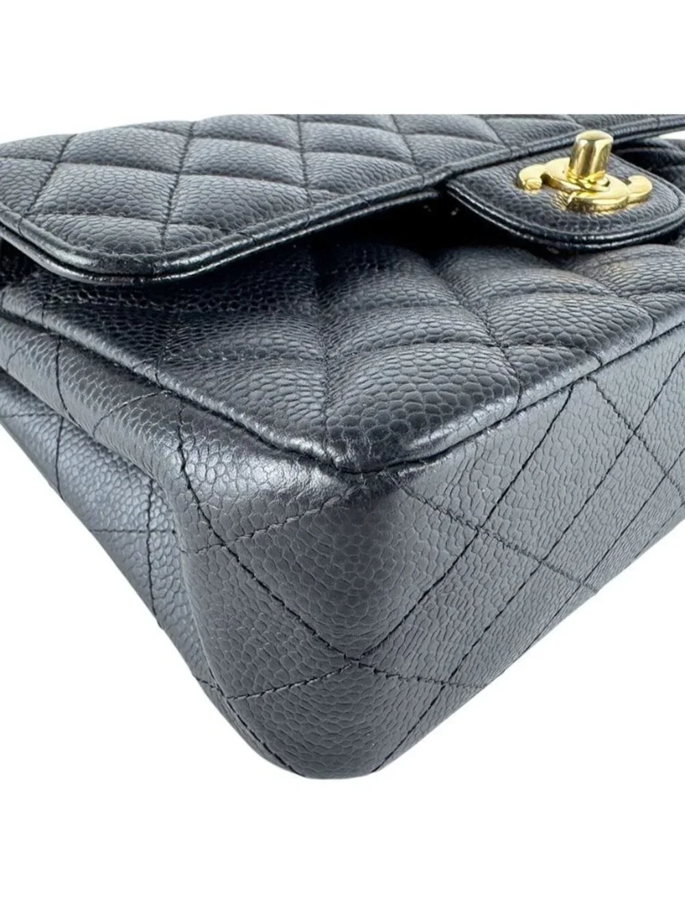 Chanel Shoulder Bag Quilted